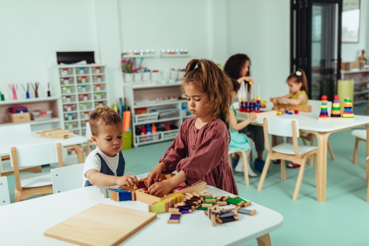 Five Ways That Help Kids To Be Creative And Successful