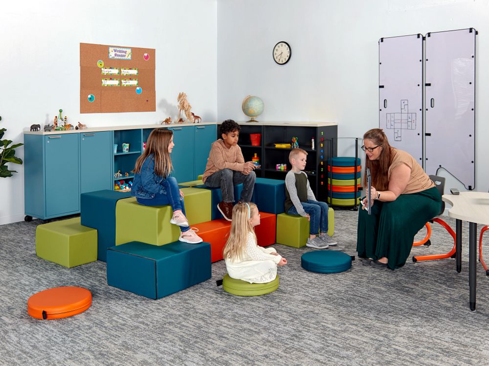 KI Play-Based Learning Furniture