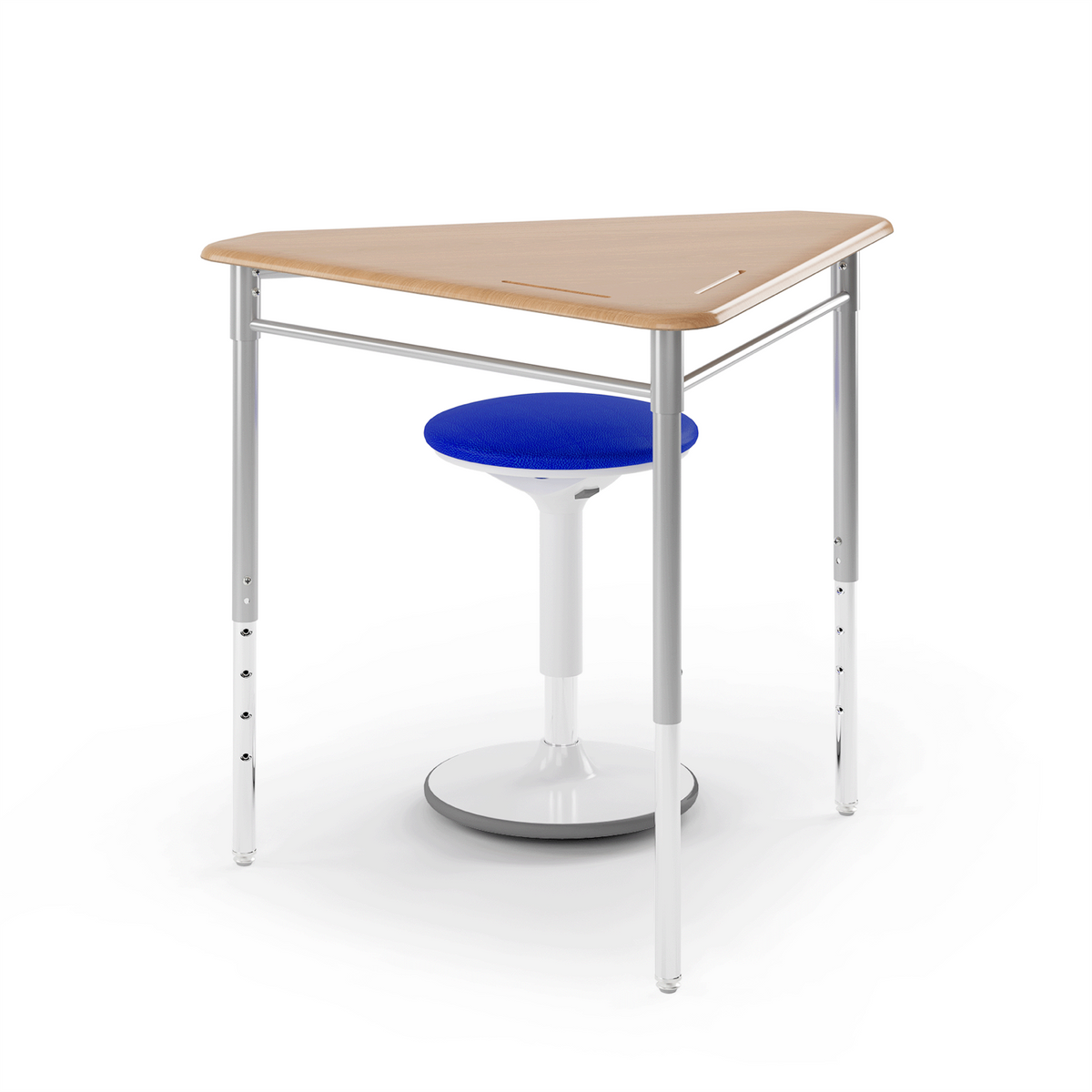 Balance stool paired with the y5 Pente Desk