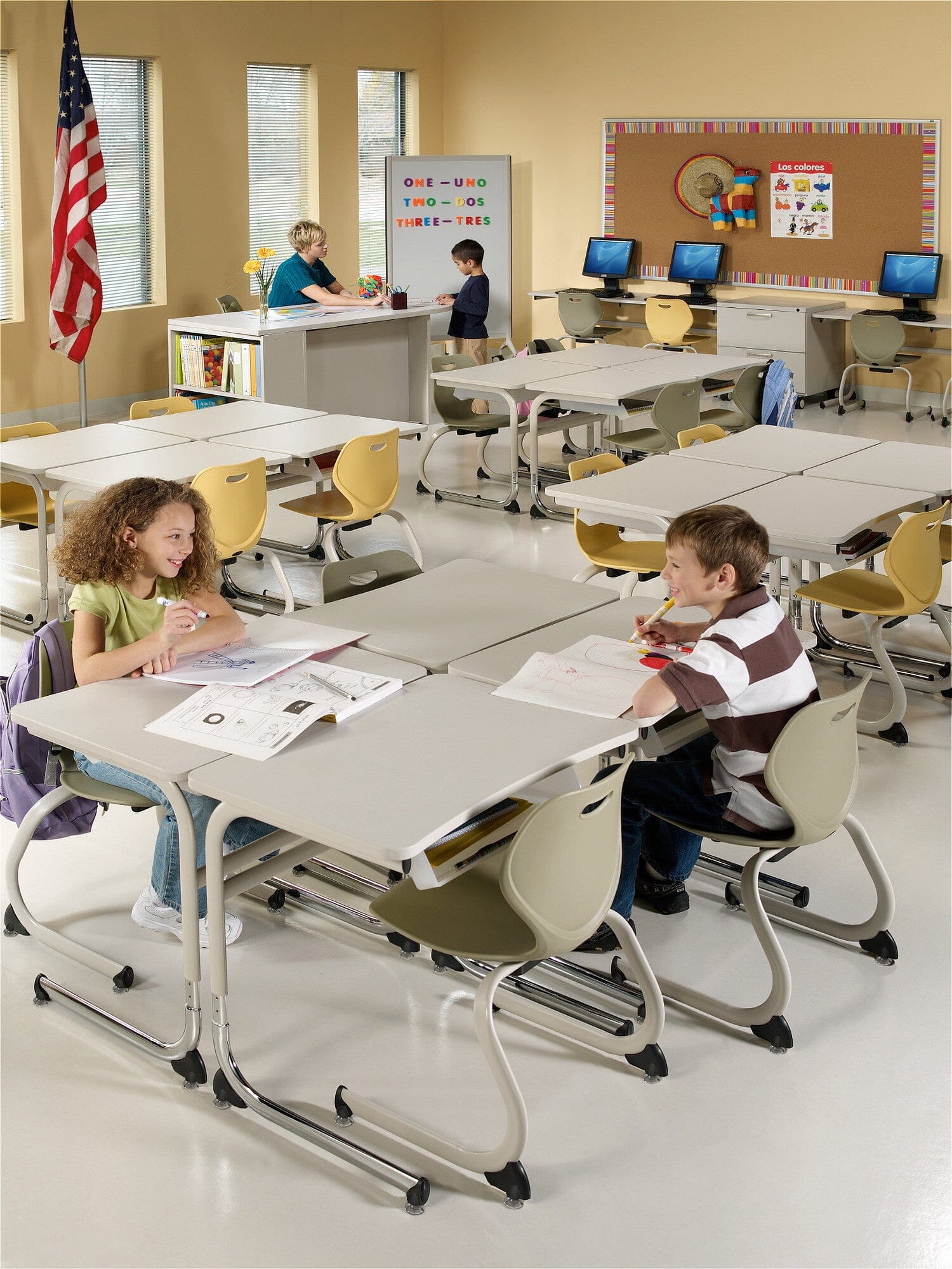 Intellect Wave | Cantilever Student Desk Student Desk KI 